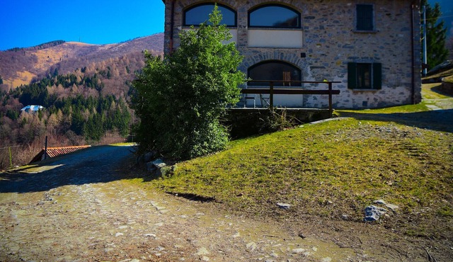 Easy Welcome Il Larice - Alpe del Ville San Primo Farmhouse - Bellagio