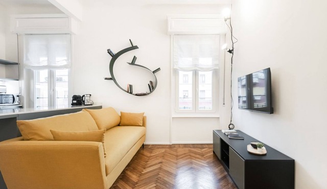 Easylife - Elegance and design in Solari Area