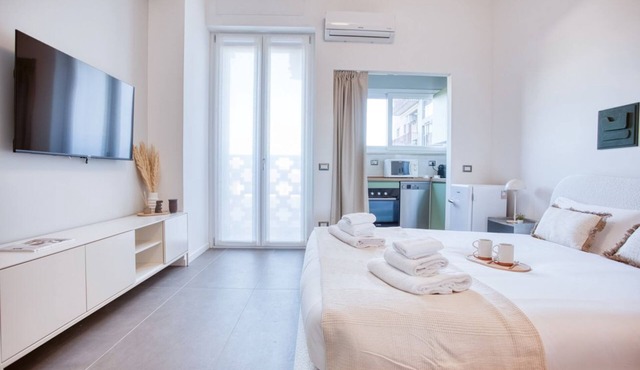 Easylife - Studio with balcony near Navigli