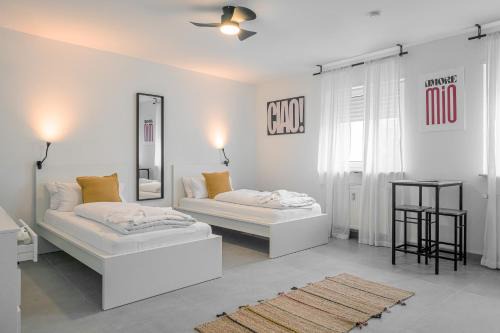 EasyOne Apartments