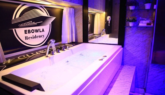 Ebowla Residency