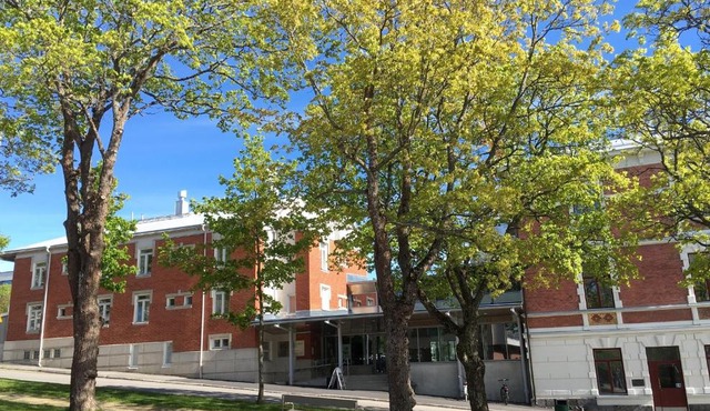 EC-Hostel