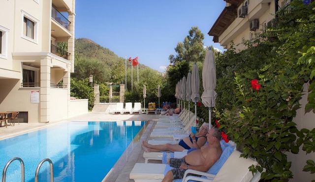EcemHotel