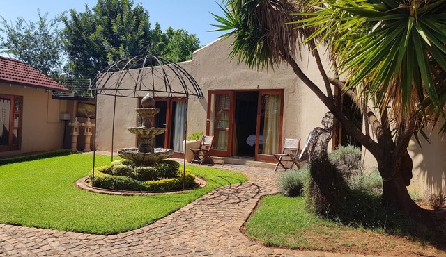 Echo Garden Guesthouse
