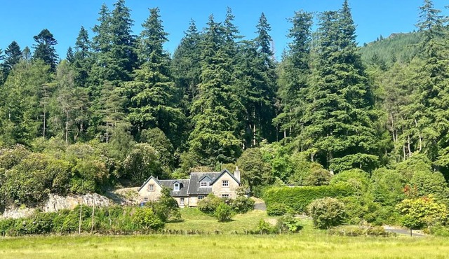 Eckford House