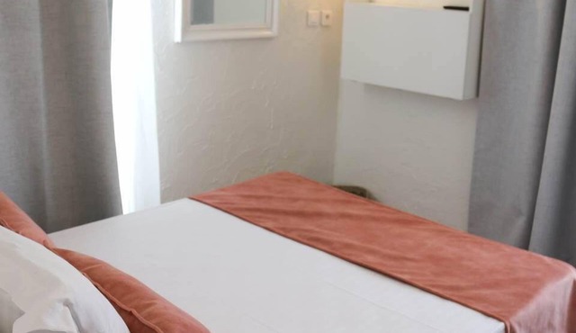 Eco double bed (3)