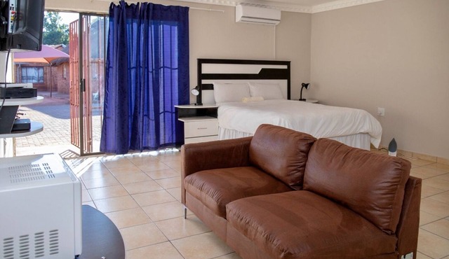 Ecogreen Guesthouse
