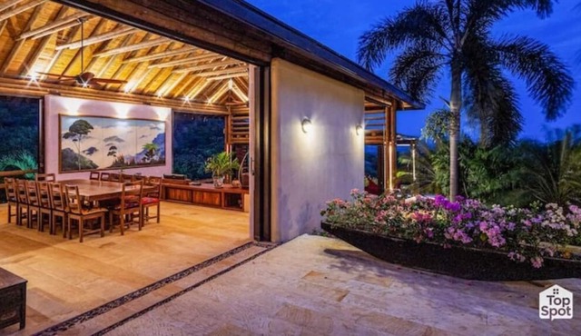 Ecological Reserve Private Villa w/ Pool+Jacuzzi!