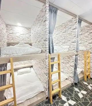 Economy Class Hostel