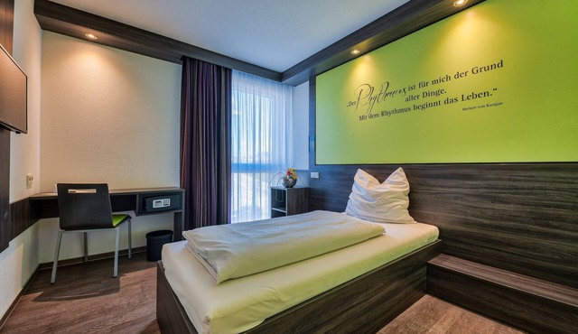 Economy-Hotel