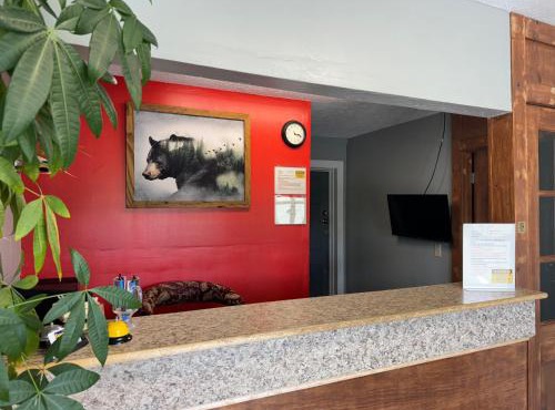 Economy Inn