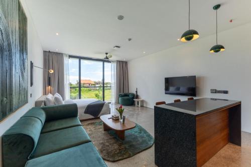 Ecoverse Resort & Residence by OXO - Nyanyi Beach, Bali