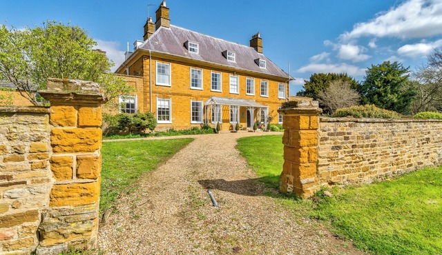 Ecton House | Historic English Former Rectory with Spa Hot Tub & Elegant Grounds