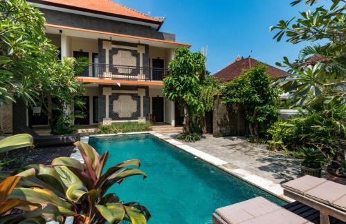 Eddys Cottages & Villa