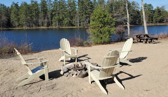 Edgewater Escape · Secluded Wooded Waterfront Home Near Lake Winn.