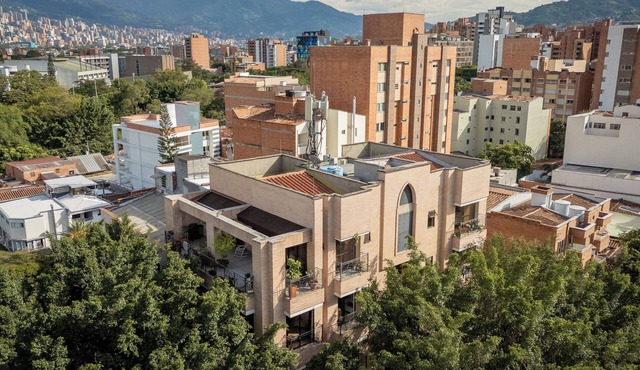 EDIFICIO FENICIA
