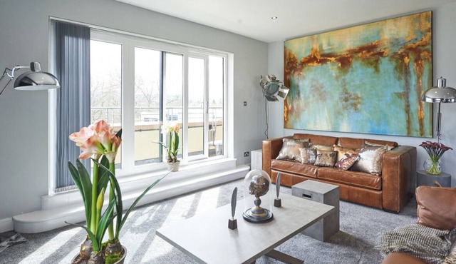 Edinburgh Hill Penthouse