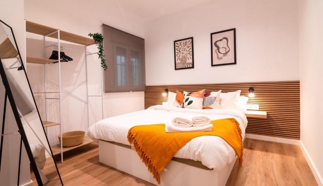 EDomus Muralla Suites