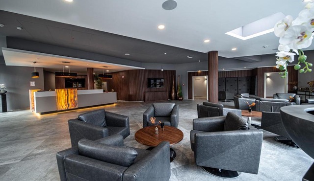 EE Hotel