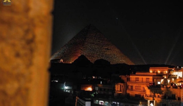 Egypt Pyramids InnChic 1-bedroom apartment with WiFi, AC in awesome Cairo