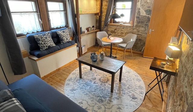 Eifelstuben with charm - farmhouse parlor, 1-2 pers. cozy vacation home near the lake