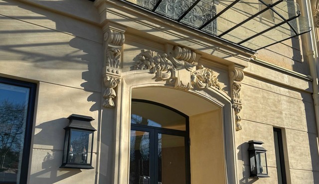 Eiffel Yard Hotel