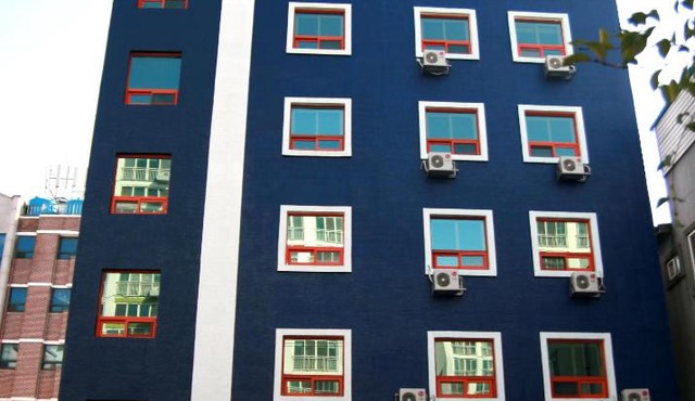 Ekonomy Hotel