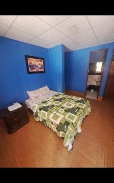EL BOSQUE Hostal