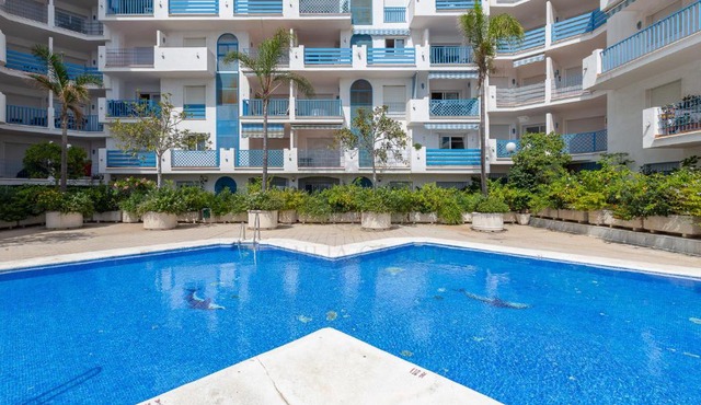 El Faro See View Apartment by Dahlia Group