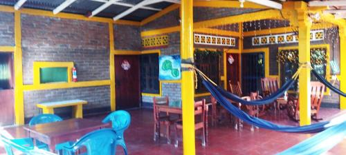 El Güis hostel