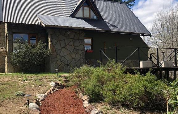 El Tranco - Casa "Bajada Poujardieu"