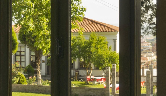 Elaia Hotel