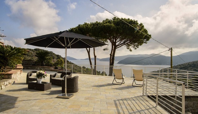 ELBA ISLAND, PROCCHIO, MARCIANA, IL ROSETO, SEA VIEW VILLA
