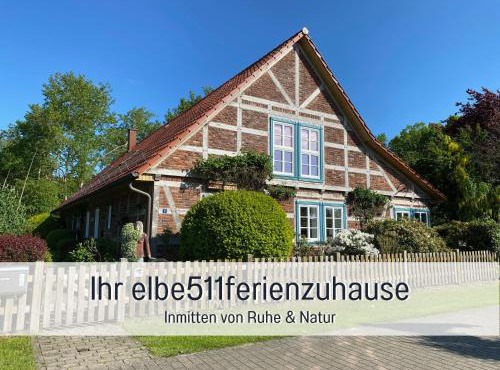 elbe511ferienzuhause im parkähnlichen Garten mit Teich