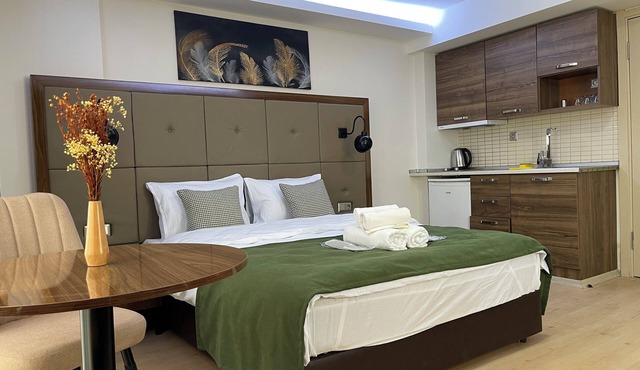 ELEGANCE SUİTES