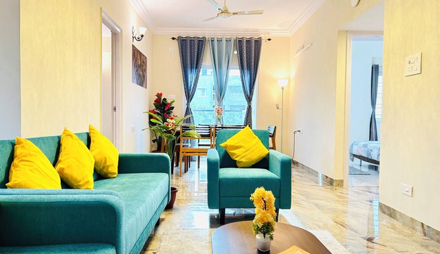 Elegant 3BHK Apt near Gachibowli w/All Amenities