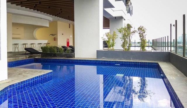 Elegant And Comfy Studio Kebayoran Icon Apartment