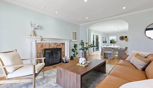 Elegant and Inviting Home in RWC
