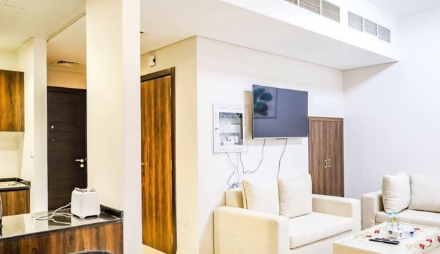Elegant and Inviting 3BR Villa Townhouse