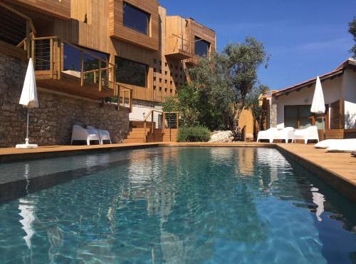 Elegant Apartment Alvados 50m² + Pool