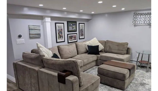 Elegant basement apartment 15min from JFK +Parking