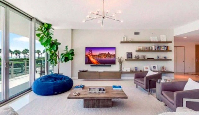 Elegant Condo with Ocean Views in Key Biscayne