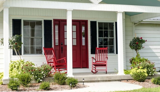 Elegant Cottage Rental for Groups near Greensburg, Kentucky