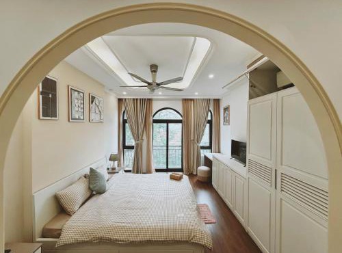 Elegant home - City view - Center