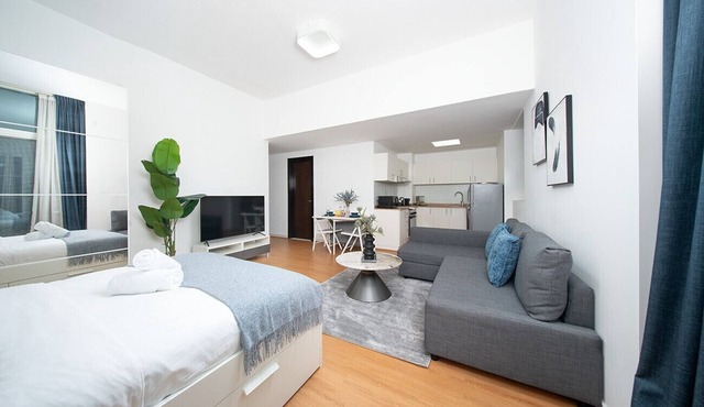Elegant Studio in Arabian Gate