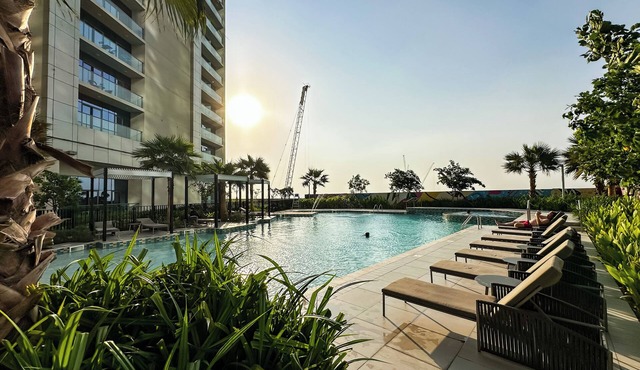 ElegantEscape - 2B with Balcony, Aykon City