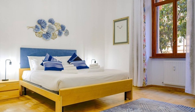 Elegantis.it Barberini Modern Apartment