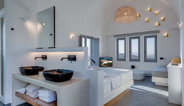 Elements Cozy Suites