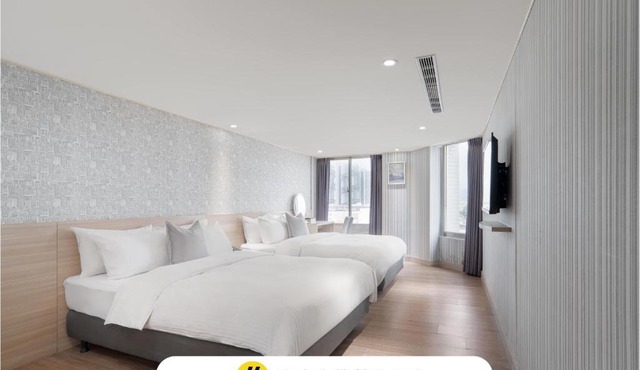 Elence Hotel
