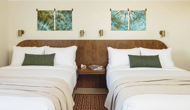 Elevated Elegance: Experience Downtown Nashville! Near Broadway